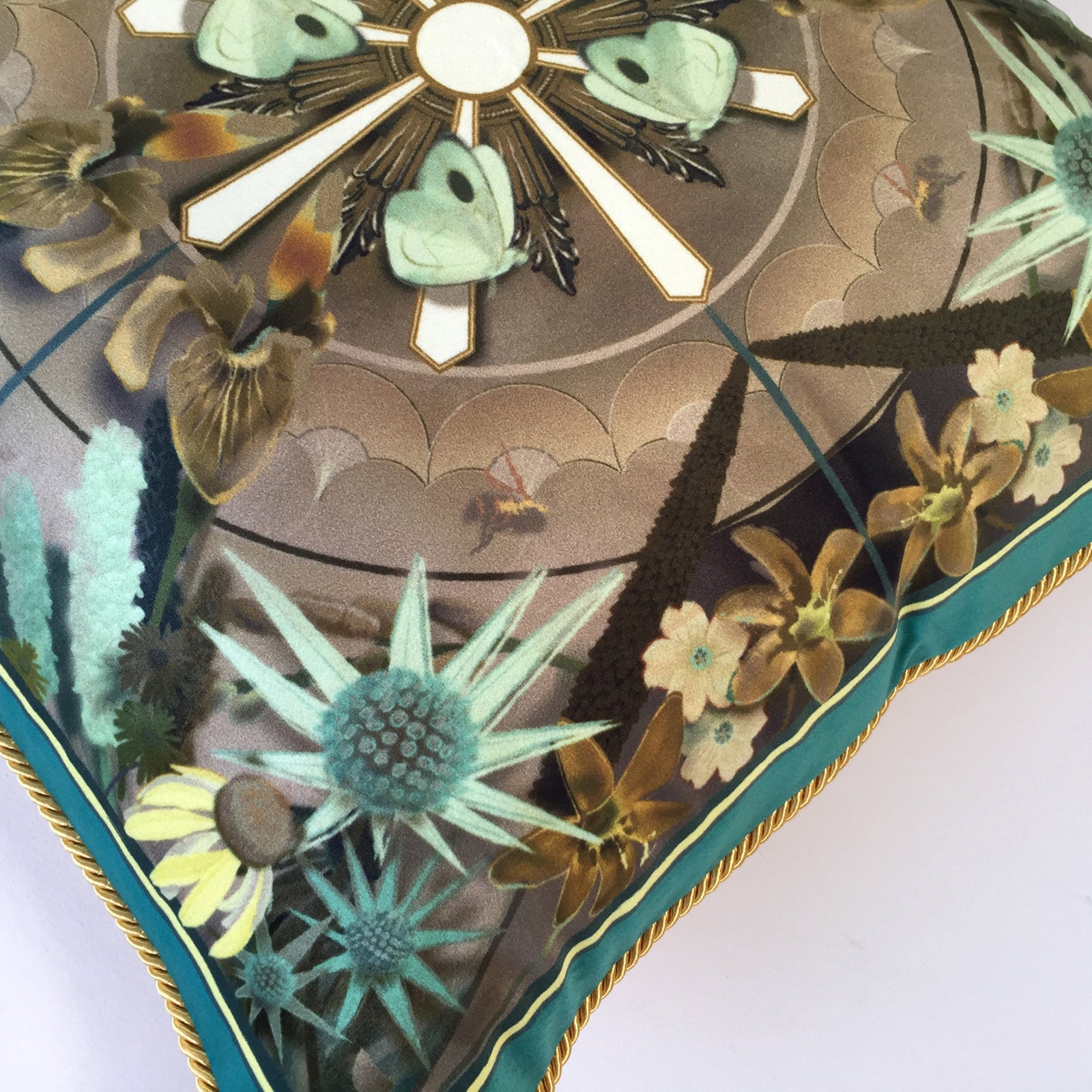 Summer Cushion Cover